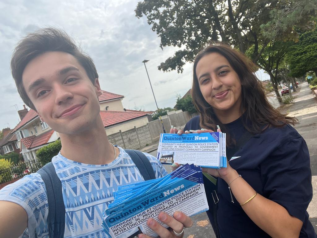 C0NNORMcCormack's tweet photo. Out and about in #Quinton with my good friend Cllr @amrita4sandwell. Thank you so much for the help.
We had a lovely conversation with Wendy and Hilary on #WhiteRoad. Thank you for our Capri-Suns, much needed 💕 https://t.co/HXuaoi1yzI