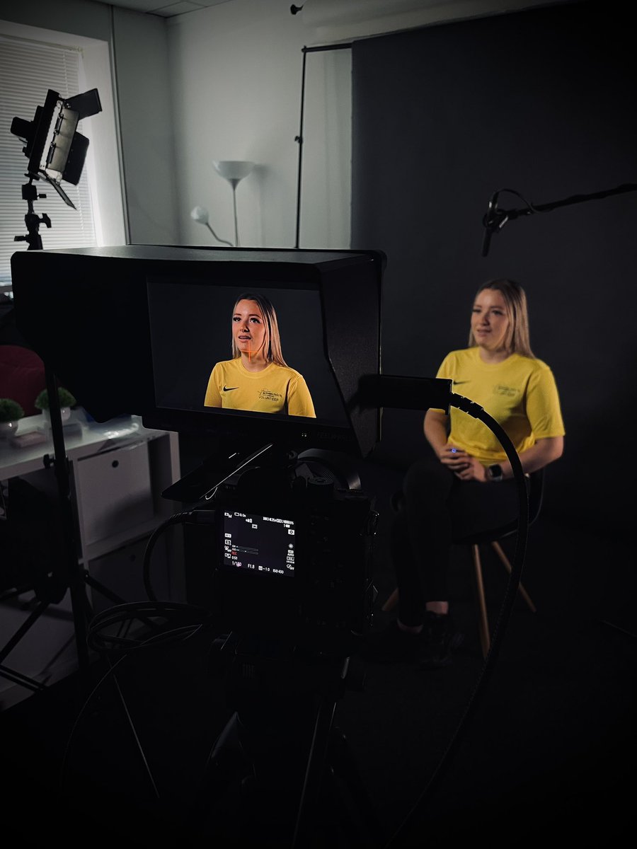 StuartForsyth's tweet photo. Great day filming with @NAActiveSchools Power Project - a cold water therapy initiative. @ActiveSchoolsNM @NA_ASCPO @L3Leanne https://t.co/WOlIHiCbQc