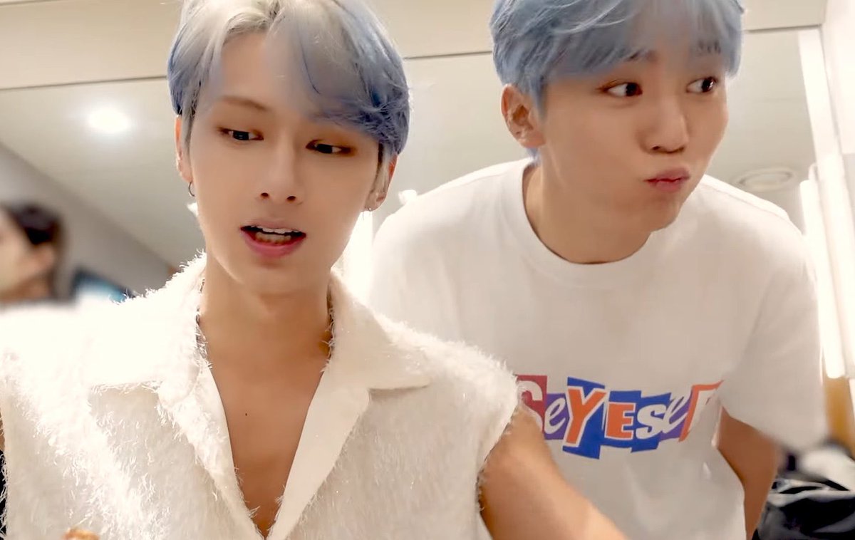 cloverll6's tweet photo. 바. 부. https://t.co/ky0De35BFT