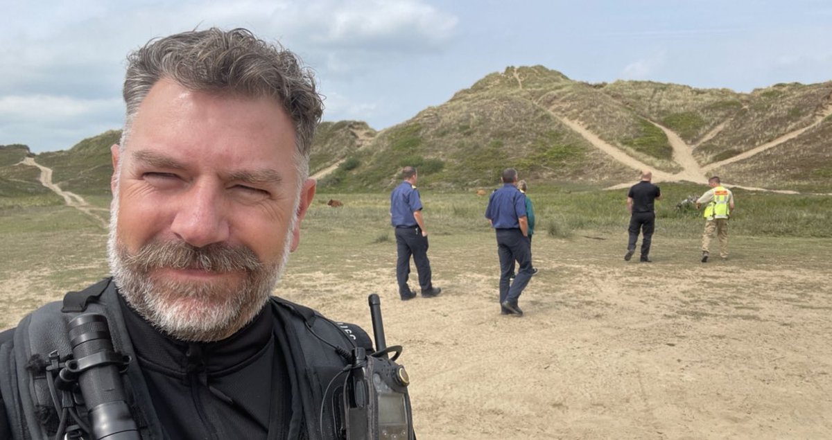 InspDaveT's tweet photo. Back to familiar off road grounds today at Braunton Burrows with Partner Agencies. Assessing and planning our multi-agency response to incidents deep in the MOD training grounds. 👮🏻♂️🧑🏼🚒👨🏼⚕️ Big Wheels Required…#Jessip @MCA_media @DSFireUpdates @NWDevonPolice https://t.co/1kppySQ0Sj