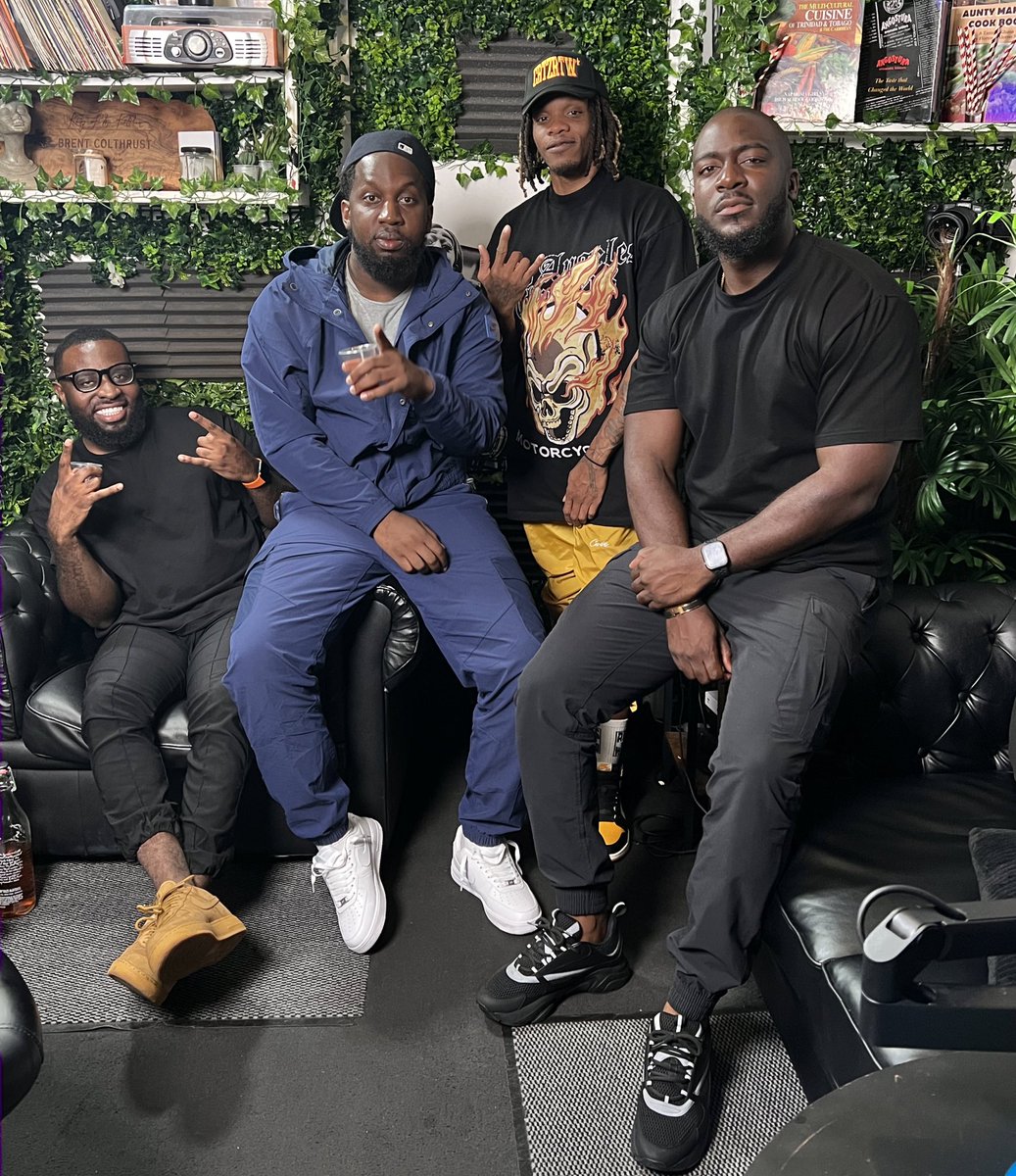 TazerBlack's tweet image. Tomorrow's episode of #3ShotsOfTequila features two legends in this UK rap scene! 

@SPARENO1BOOST x @YoungsTeflon 💥

Tell a friend to tell a friend 😎💪🏿