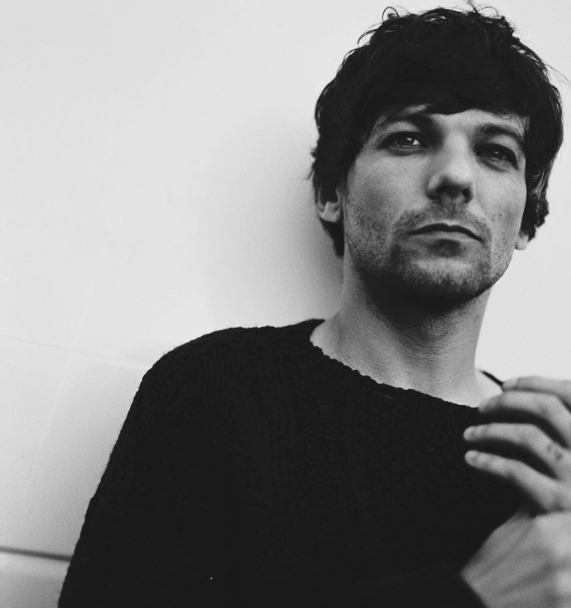 prinnceraa's tweet photo. LO LINDO??(!*@(×*#(÷*(×
#BiggerThanMe #LouisTomlinson https://t.co/zzNj3TE8gu