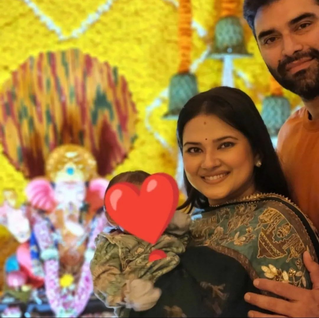 priyaxtweets01's tweet photo. #RipSha & #Kranik celebrating Ganesh Utshov 🤩❤
#SharadMalhotra #KratikaSengar https://t.co/H5ApCeWeOd