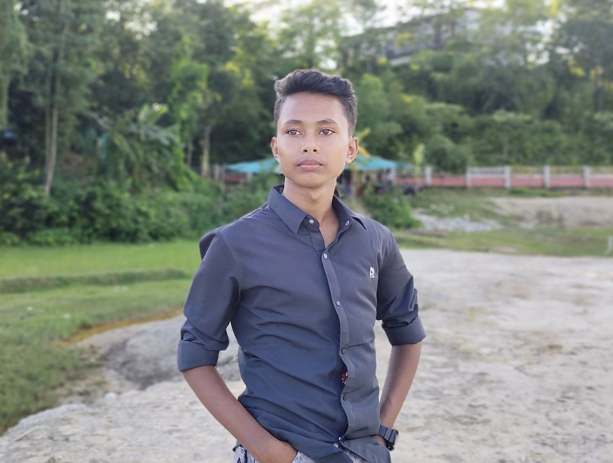 RoRezaul's tweet photo. Md Faisel is said that he don't want to stay under refugee life and if that's why I requesting to the #Global #People" for our right and https://t.co/5quXrYMyxa ambition is to be a doctor.

📷Photo by - Ro Rezaul Islam 
#rorezaulislamphotograper #rohingyatographer https://t.co/bWpnOqI6dF