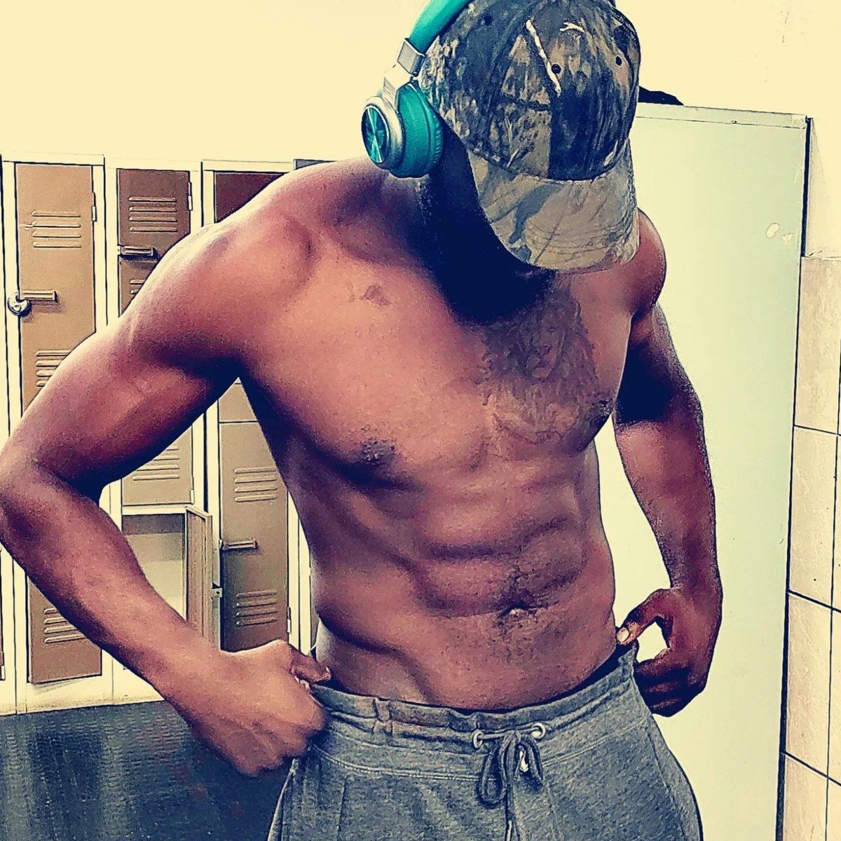 MeloFantasySA's tweet photo. #NewProfilePic https://t.co/BZZ3r9doZo