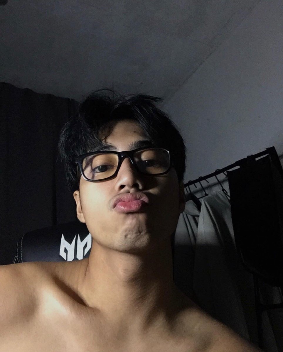 christiandrei_'s tweet photo. stop it, get some help

instagram: _christian.drei https://t.co/65BUxFw3Sv