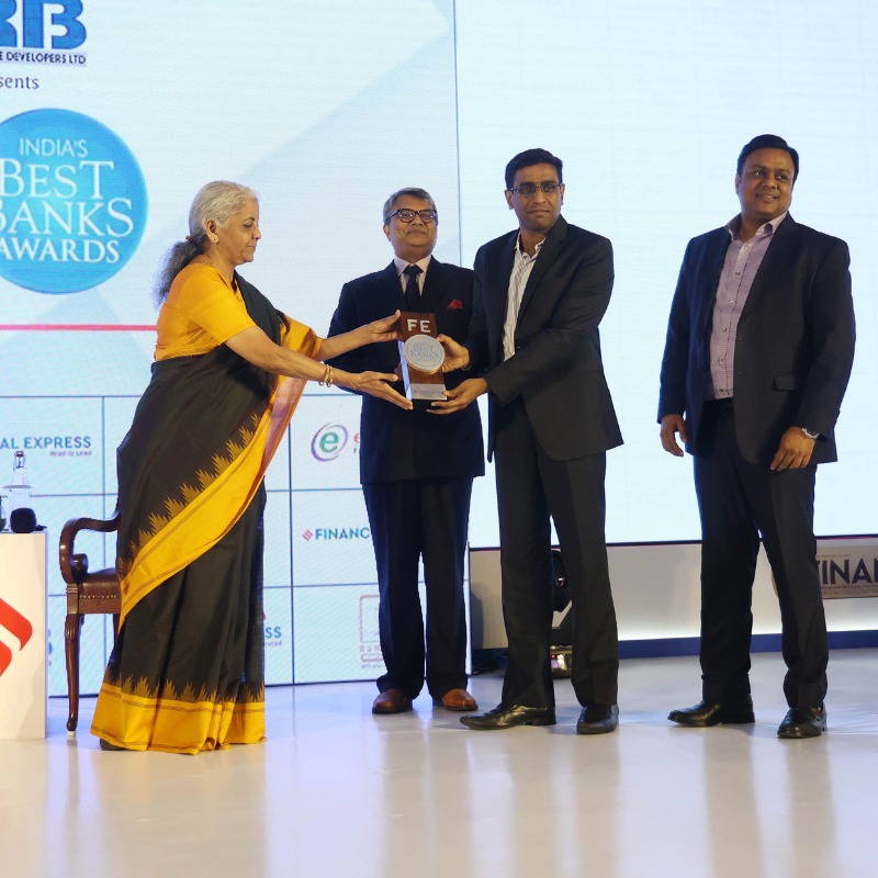 fisdomApp's tweet photo. We are thrilled to have won the #FEBestBanks Award for ‘Best Fintech Company’ for two years in a row. Our cofounders @Subramanya_SV and @dalmia_anand, received the award from Hon’ble Finance Minister
@nsitharaman @FinancialXpress https://t.co/y5p1p5i4Is