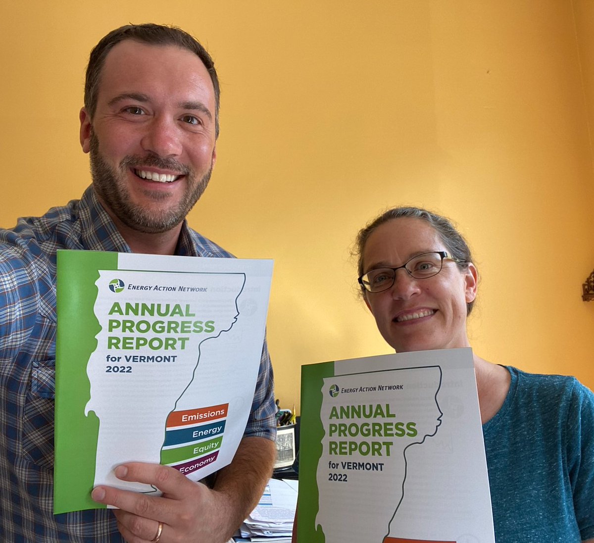 EAN's 2022 Annual Progress Report for Vermont on Emissions, Energy, Equity, and the Economy has been printed!  Look for it in your mailbox and on our website next week.