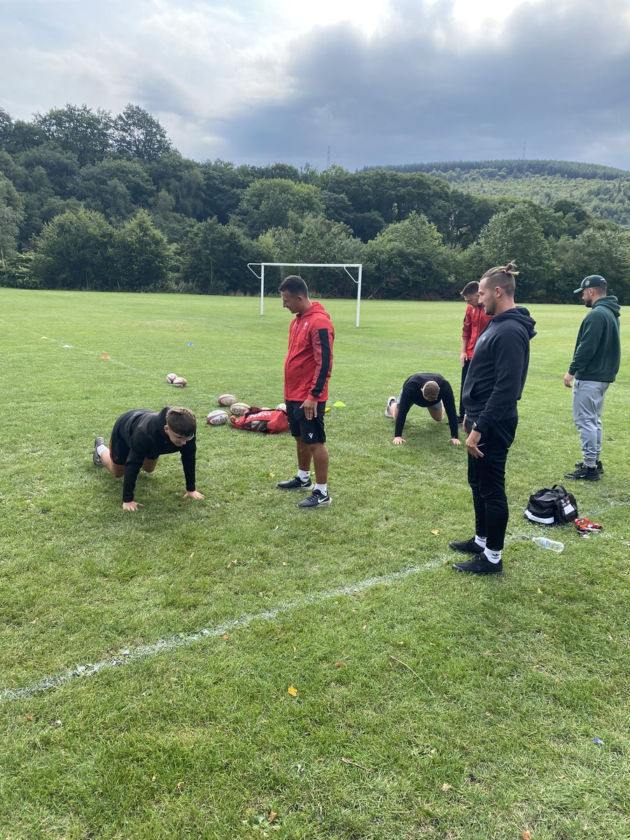 Gethin Robinson tweet media