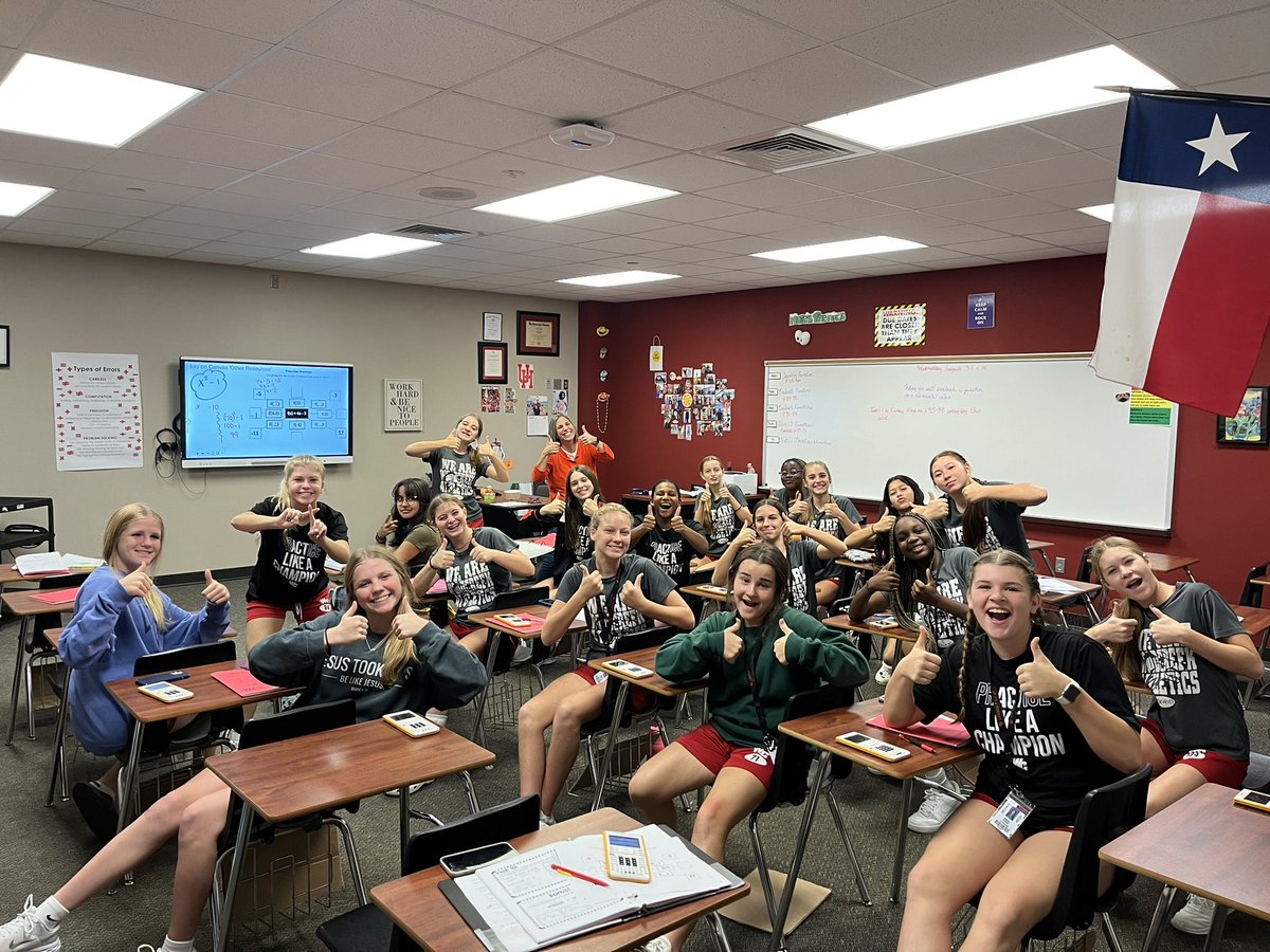 Emily Henry tweet media