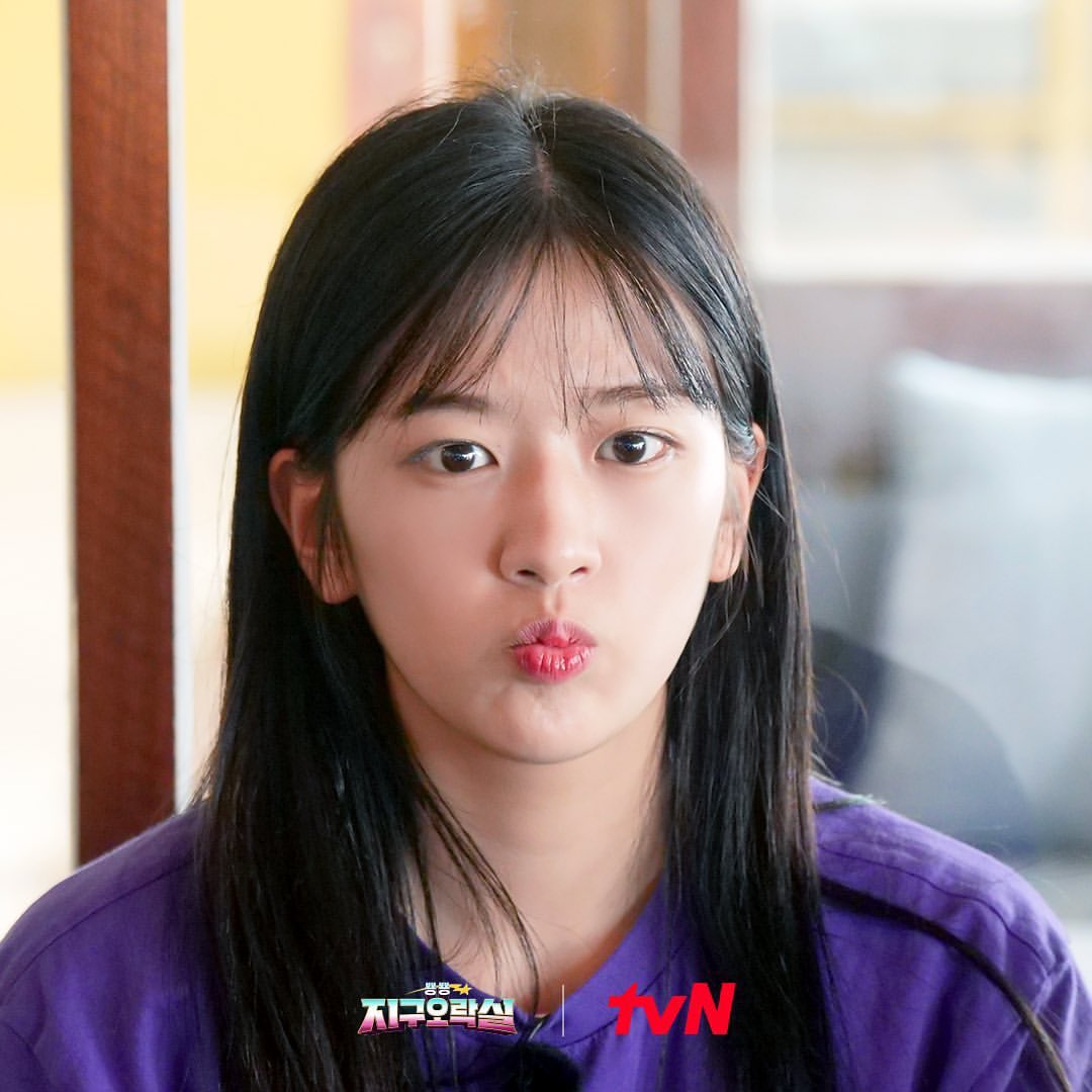 ive_yujin00's tweet photo. 220901 earth_arcade update with An Yujin
"π
πβππ«π«π΄ π΄π°π₯βπ© πππ΄π΄
λμ΄ λ°μ λ§λ΄ μ μ§μ΄ μμΌμΆνν΄
#CrazyGirlWithBrightEyes #AnYuGenius #AnDaengDaeng #HBDβ
π https://t.co/V7Rl1neslo
#μμ μ§ #ANYUJIN #μμ΄λΈ #IVE https://t.co/gJBYcbmOwh