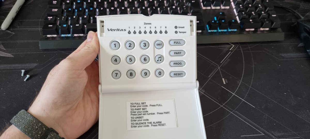 hooskworks's tweet photo. Time spent with new alarm remote keypad in the house: <5 minutes.

Now to extract the secrets! https://t.co/yXAziUPnD6