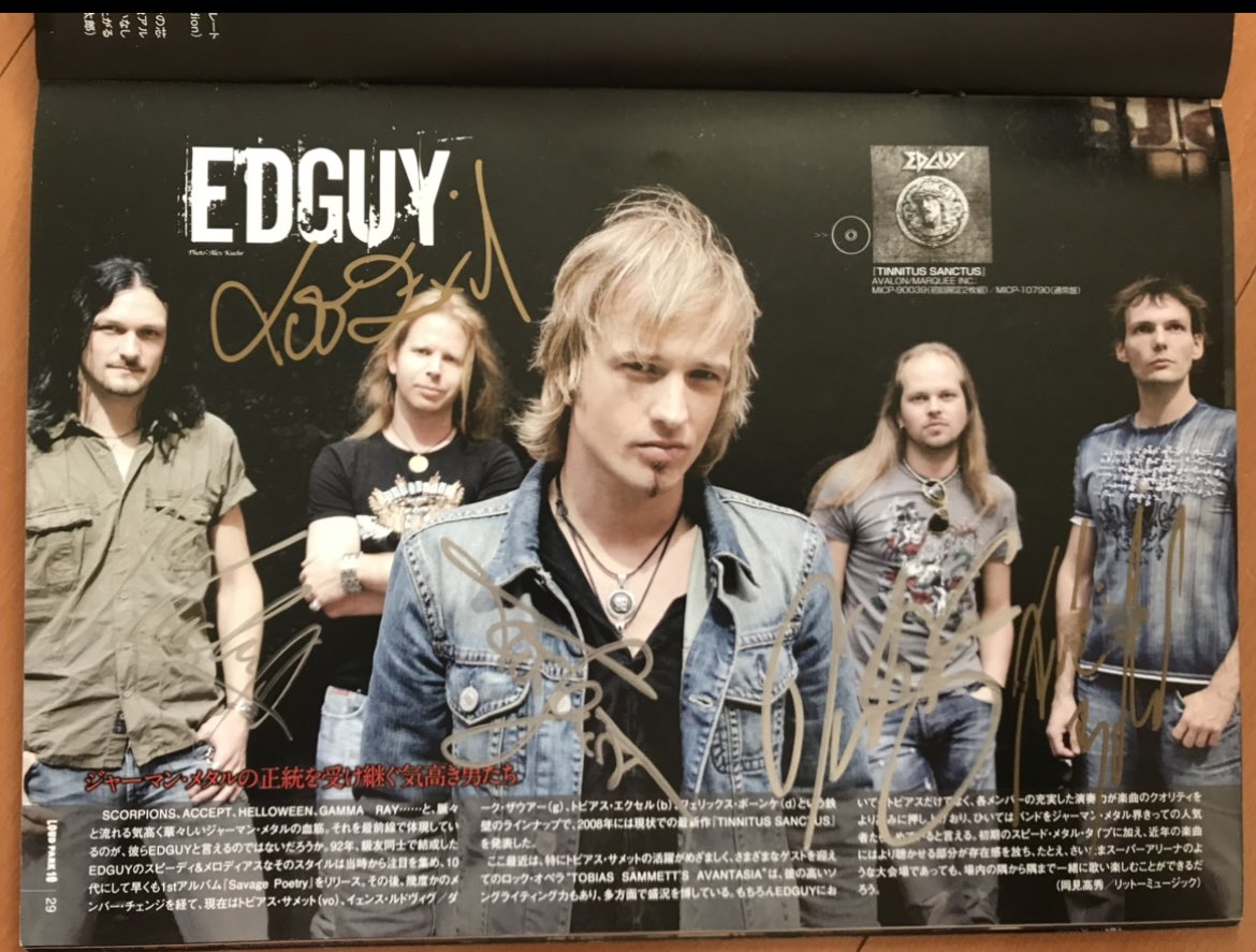 tatsurocker's tweet photo. Happy Birthday! Dirk Sauer🎉
EDGUY一筋というイメージが強いです。Jens LudwigとのツインギターでEDGUYは支えられてます。影の素晴らしいリズム隊。EDGUYのニュースが無くて寂しいですが早く戻って来て欲しいです。
#DirkSauer
#EDGUY https://t.co/r2g89Y8UTw