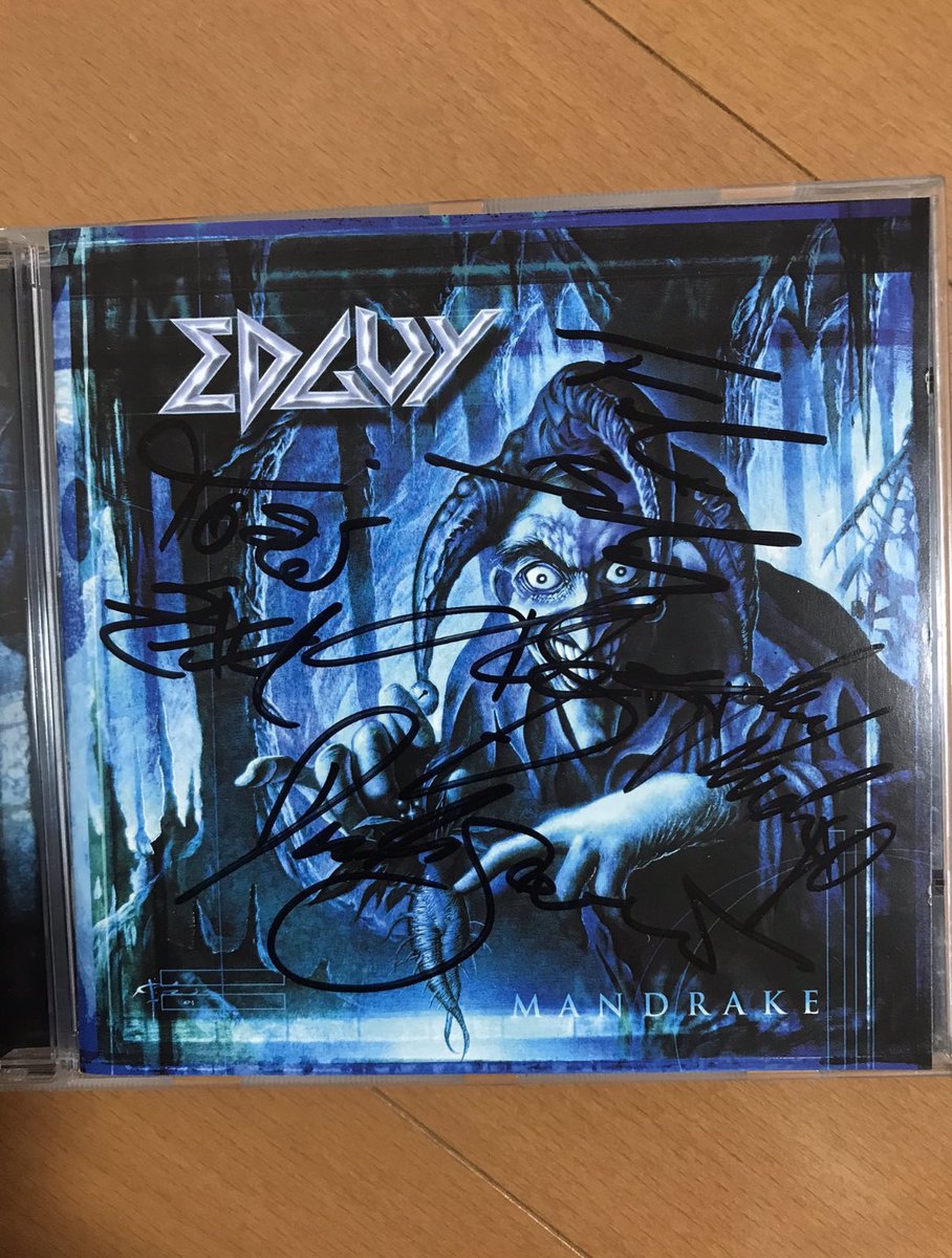 tatsurocker's tweet photo. Happy Birthday! Dirk Sauer🎉
EDGUY一筋というイメージが強いです。Jens LudwigとのツインギターでEDGUYは支えられてます。影の素晴らしいリズム隊。EDGUYのニュースが無くて寂しいですが早く戻って来て欲しいです。
#DirkSauer
#EDGUY https://t.co/r2g89Y8UTw