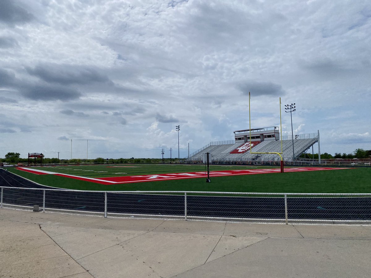 A little over 24 hours now from the home opener in the new and improved Buffalo Stadium. 
Come out and support The Buffaloes as they take on the Winona Wildcats. Get your tickets at loneoakbuffaloes.com 

#Family #ExpectToWin