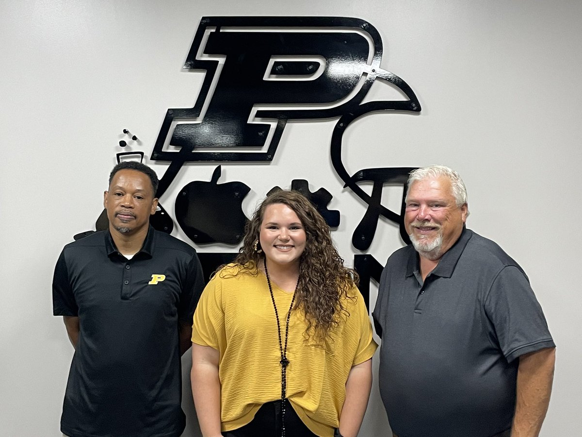 PeabodySTEM's tweet photo. Tomorrow night, September 2nd, make plans to be at Walter Kilzer stadium for the debut of the new jumbotron!  @HsPeabody @PeabodyTide 

PHS STEM is proud to introduce the new production team. Come for the show, and stay for the game as the Tide take on the Lake Co Falcons. https://t.co/QCNXMsAaSK