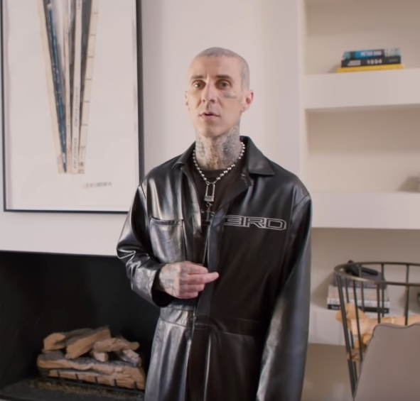 BryanMyers87's tweet photo. "I'm thinking of getting metal legs... it's a risky operation but I think it's worth it." - Travis Barker. https://t.co/mQZKdKyvmB