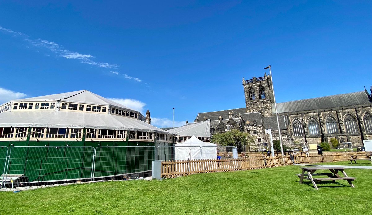 LNP Promotions tweet media