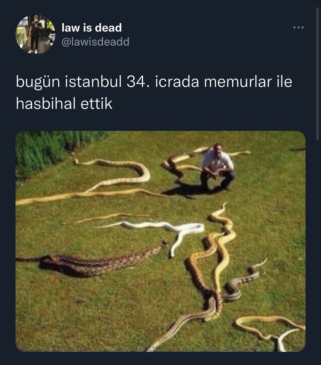 nocontextkatip's tweet photo. Bunlar sadece son 2 günde adalet bakanlığı personeline yapılan hakaret, aşağılama ve küçük düşürücü sözler içeren tweetler. Bu insanlar bu hakkı kendilerinde nasıl buluyorlar bilmiyorum ama lütfen bu saygısızlık bu insanların yanına kar kalmasın @barolar @adalet_bakanlik https://t.co/BYJMGKdhab