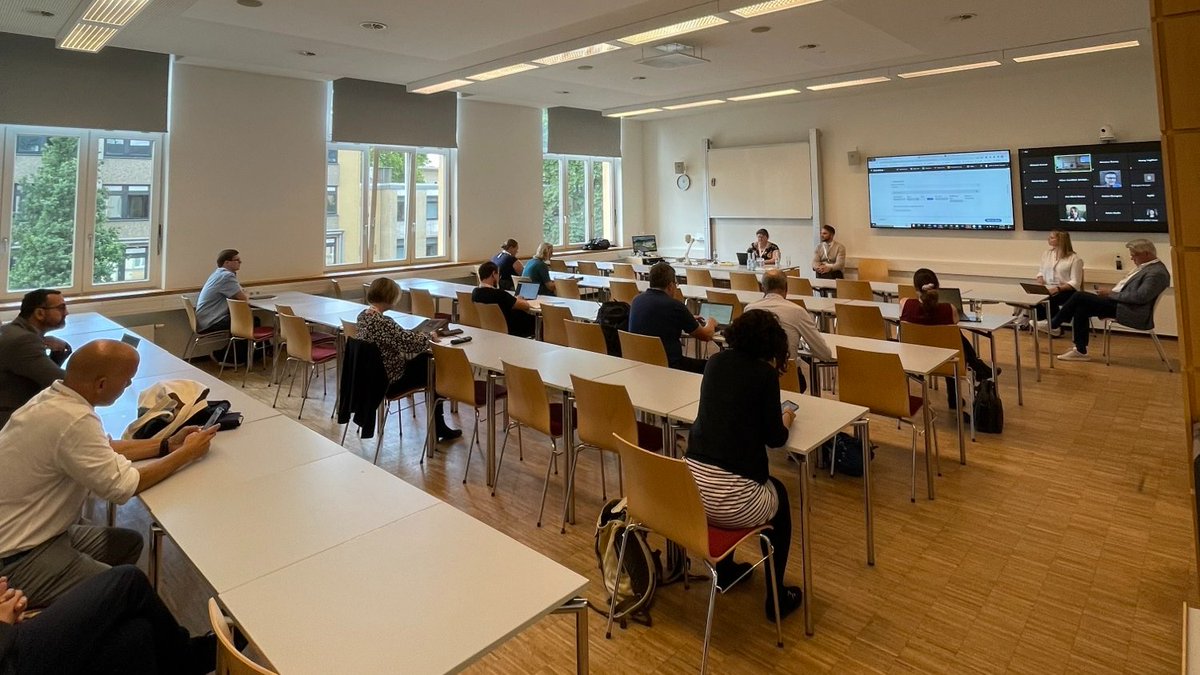 OpenLibraryFdn's tweet photo. Earlier today #WOLFcon22 hosted a session with Neil Block, Ann-Marie Breaux, Dennis Bridges and Stephanie Buck on how @EBSCO products integrate with @FOLIO_LSP. #EBSCOFOLIO https://t.co/DTiidE6ggJ