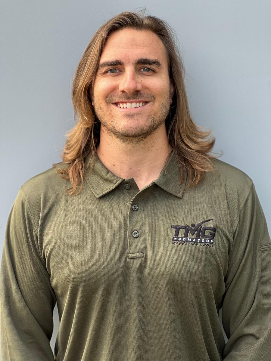 Congratulations to Joshua Thomasson on his 4 year anniversary with the Thomasson Marketing Group. We appreciate all that you do! 
#team #salesrep #tmg #leadership