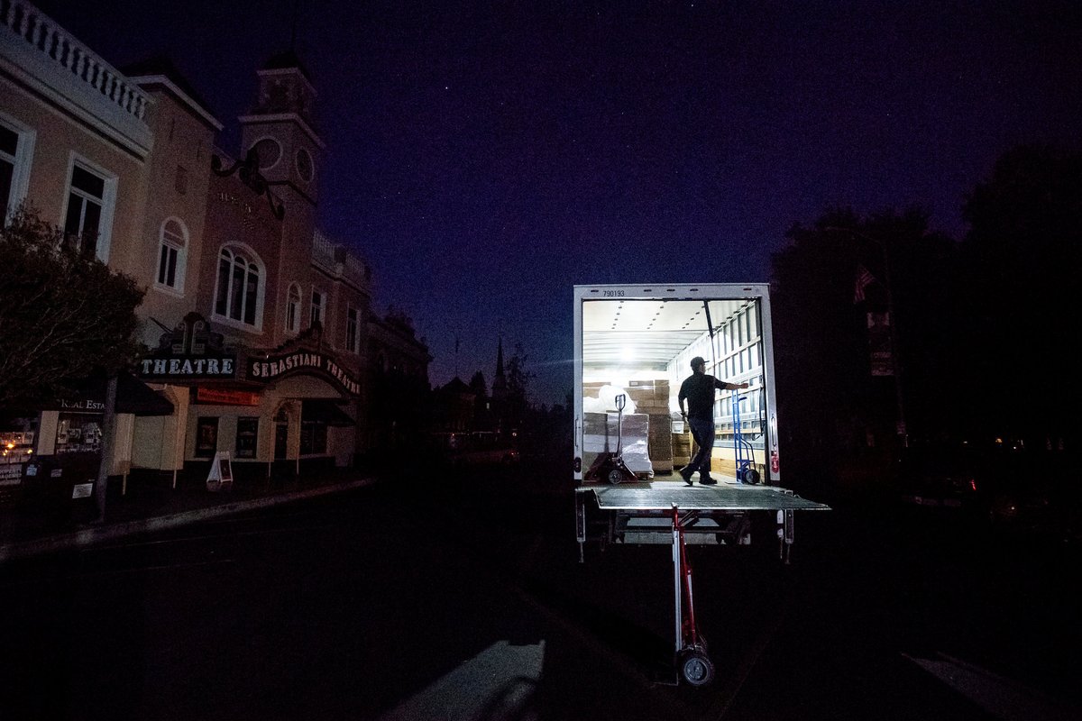 CERV501c3's tweet photo. Prepare for Multiple-Day Power Outages. PG&amp;E knows that losing power disrupts lives. That is why PSPS is only used as a tool of last resort. We encourage you to prepare for outages that could last several days. Prepare for a PSPS: https://t.co/BPe6UuJn1O
#PowerOutage #PG&amp;E https://t.co/WYTmdu1Mmn