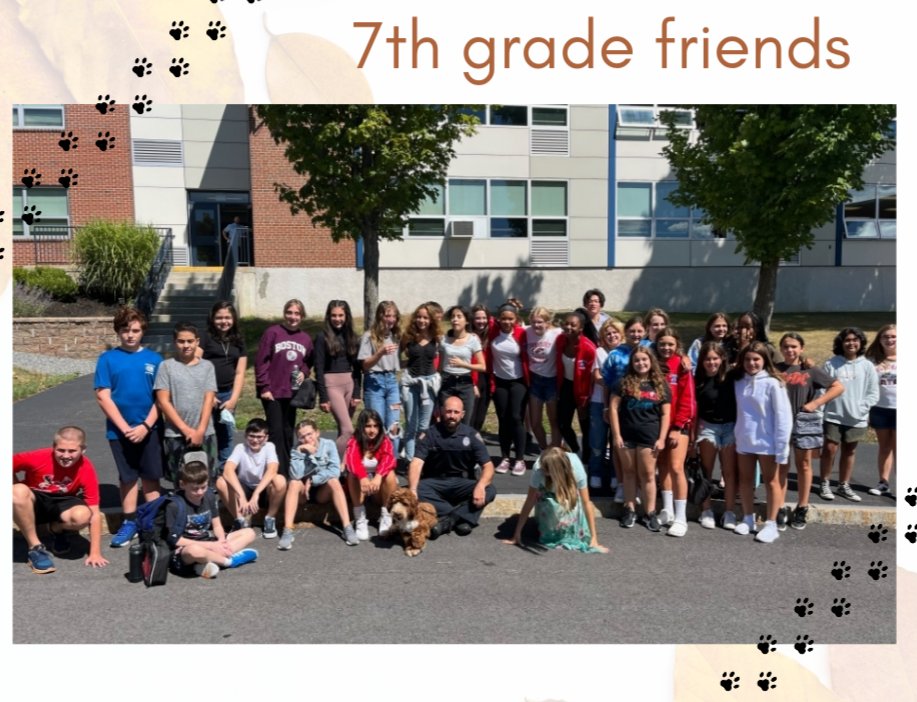 TPDWaffles's tweet image. SRO Hanley &amp;amp; Officer Waffles enjoying this beautiful fall 🍂 like weather, with their new 7th grade friends, during lunch recess. 
@TewksburyPD
#comfortdogs #schoolresourceofficers #7thgrade #tewksbury