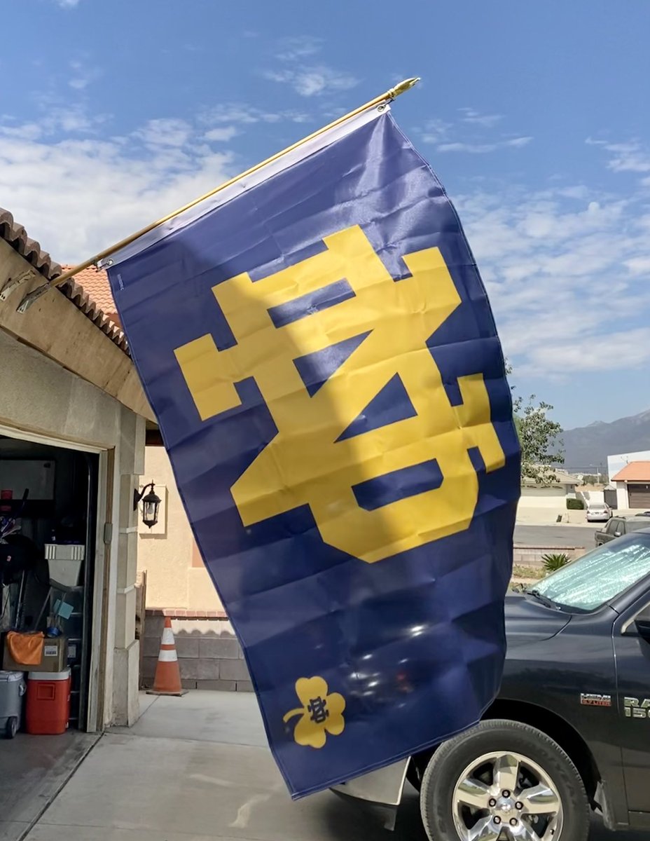 Michael75142777's tweet photo. Go Irish!Beat the Buckeyes! https://t.co/ZsfPdW8s71
