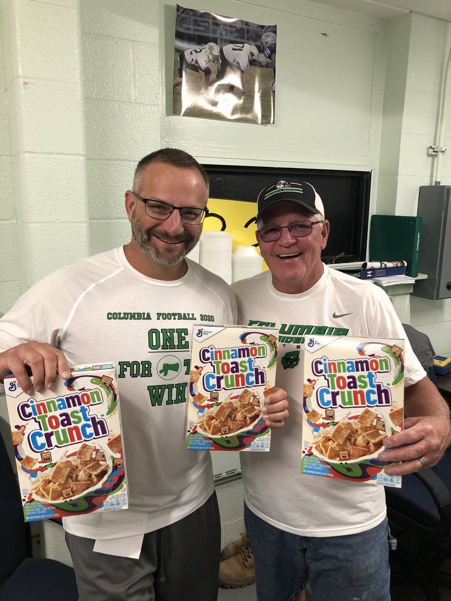 CoachWard14's tweet photo. This man has had my back for 17 years! Appreciate ya Homer and @noni1075!! https://t.co/1Ma354vLBi