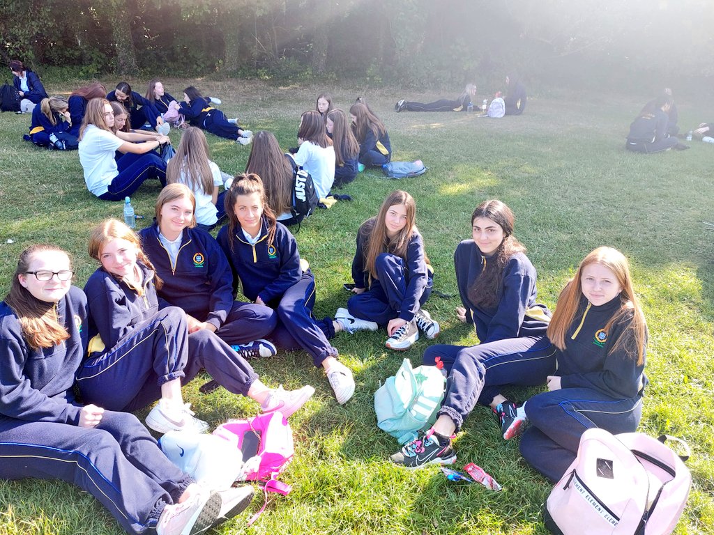 TYColaisteBride's tweet photo. A great bonding day for our TYs....Team work, new friendships and lots of fun in the sun with our TY class of 2022 2023!I 👩🏫🏫☀️Looking forward to an exciting year ahead! #newopportunities #newfriends #newyear #cbty https://t.co/B15ZzMIcyh