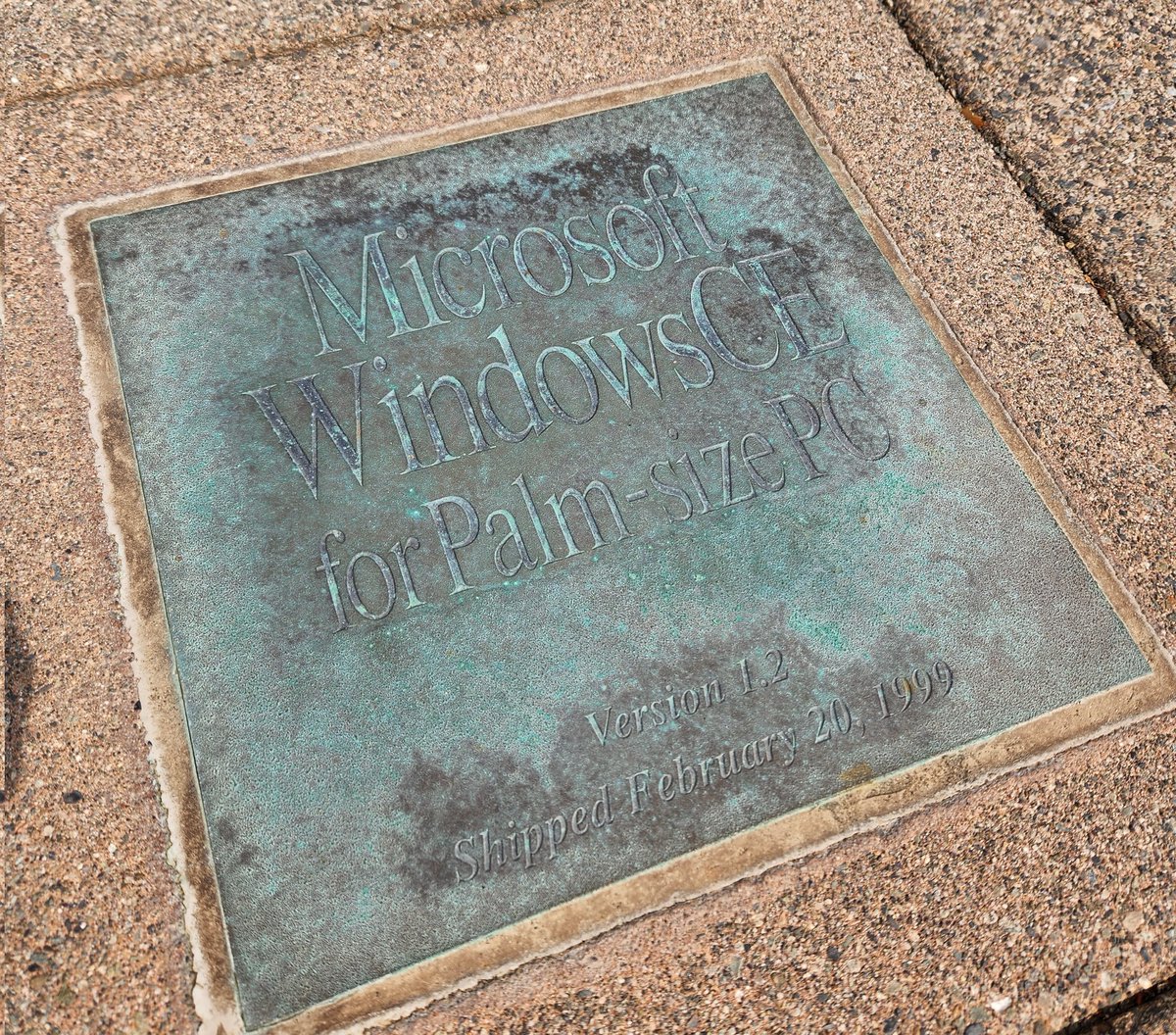 obloch's tweet image. Every time I walk through this square on Microsof campus I shed a little tear. RIP #WindowsCE