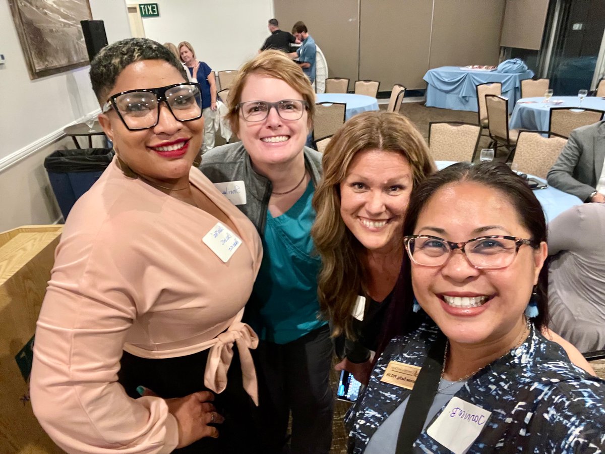 On August 25, the San Diego Chapter of the Association of California Nurse Leaders (ACNL) hosted an interactive round table discussion for local nurse leaders and future nurse leaders to network and learn about opportunities that exist beyond the bedside.