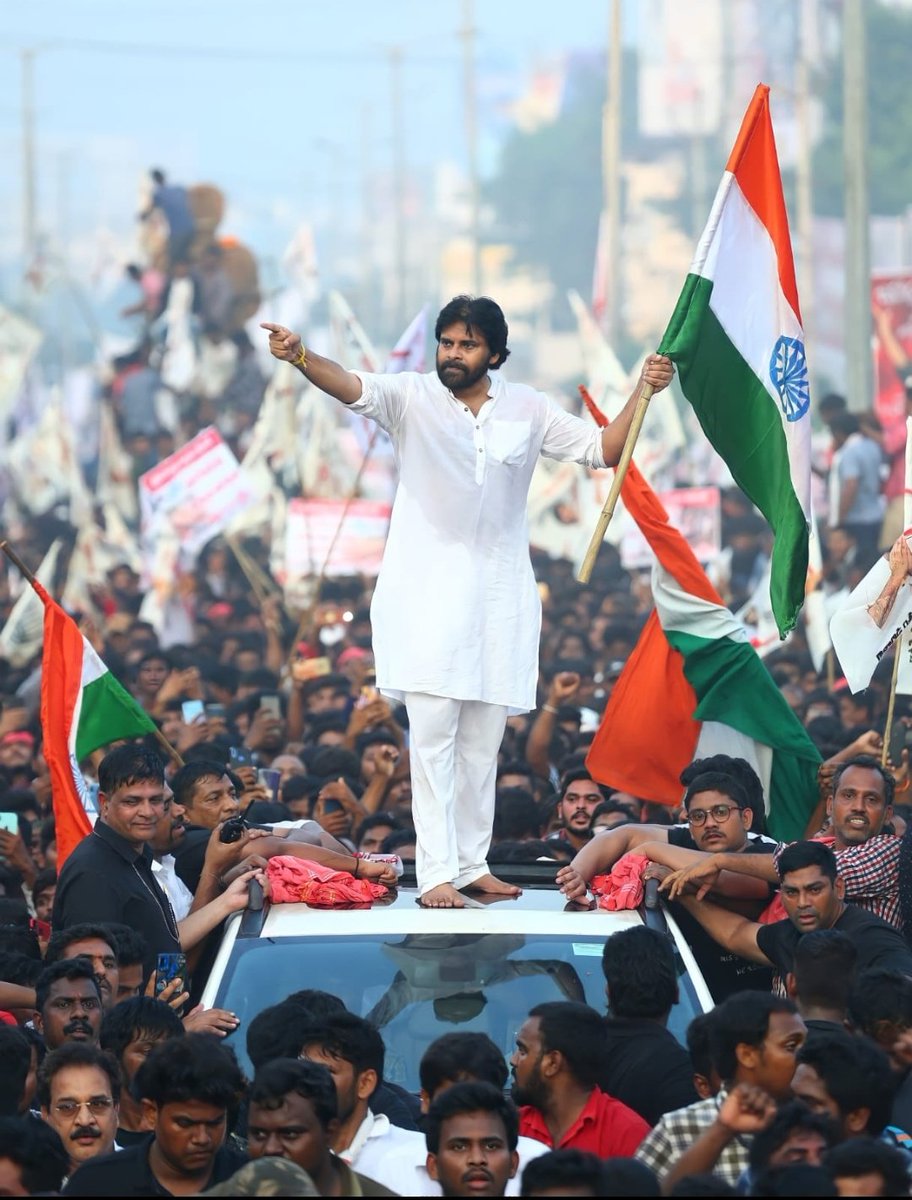 Og_Pk_Cult's tweet photo. #HBDJanaSenaniPawanKalyan
#HappyBirthday Our #Janasenani #PawanKalyan Garu.....
#Phenomenal Leader,
#Unbeatble Fan Base,
#Ubnormal Craze,
#BiggestMass Fan Base,
#KingOfAttitude,
#Kindhearted,
#TheKingOf Tollywood,
The Man who is living for the people https://t.co/iwZuLkIHqQ