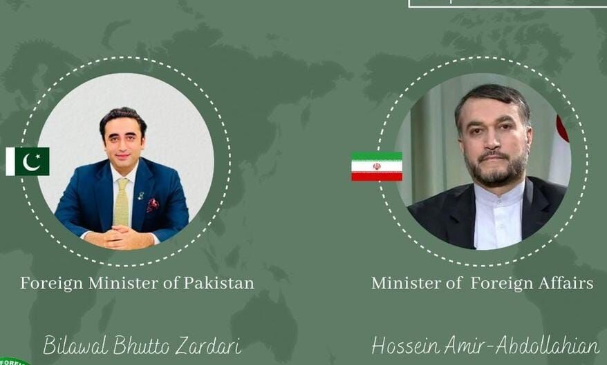 IrnaEnglish's tweet photo. Pakistani FM @BBhuttoZardari thanks #Iran for providing humanitarian aid to #flood victims https://t.co/HdMBYYAcBM https://t.co/ZfdAvigrXk