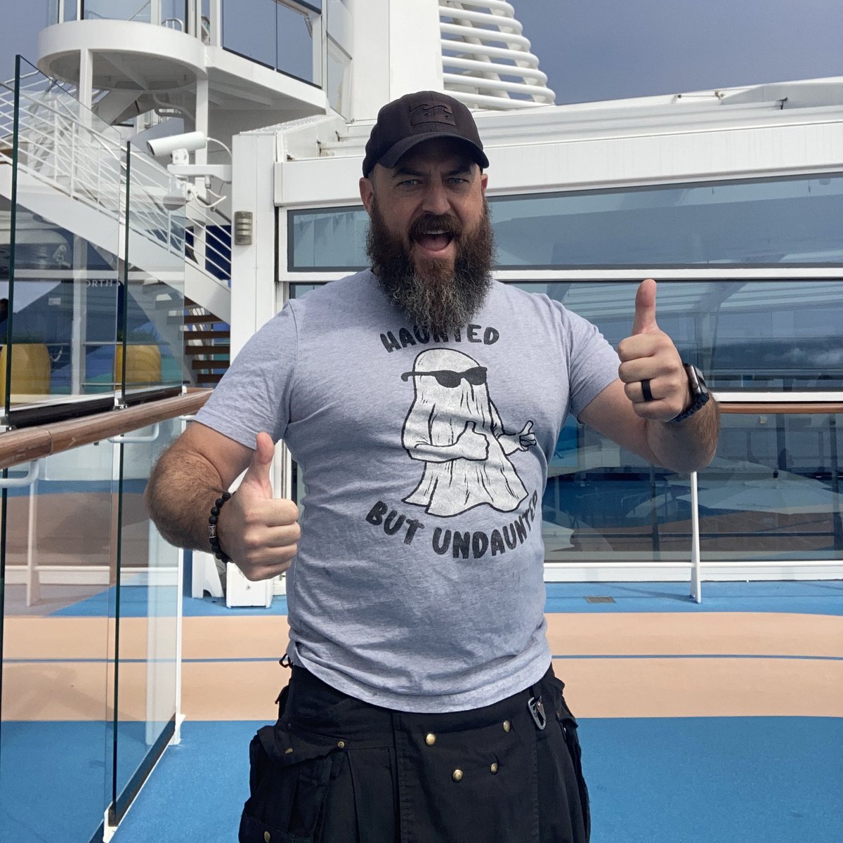 Strength24's tweet photo. I’m still on a 🚢! No #SpookyThursday tonight but we should be back next week! I can’t tag @ToddWestcot in this photo for some reason but go drop him a follow and check out his #Tshirts! #StrengthandLuck everyone! Have a great week! #HalfofLifeisIf https://t.co/nPP7wkMVAL