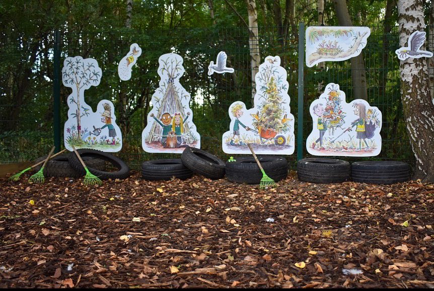 A beautifully unique installation happily delivered  this week to @ForestAcademy_ Gorgeous nature themed illustrations added to their outdoor area all ready for the children to explore

#beautiful #education #unique #earlyyears #primary #dannydeeptown #birds #biophilia