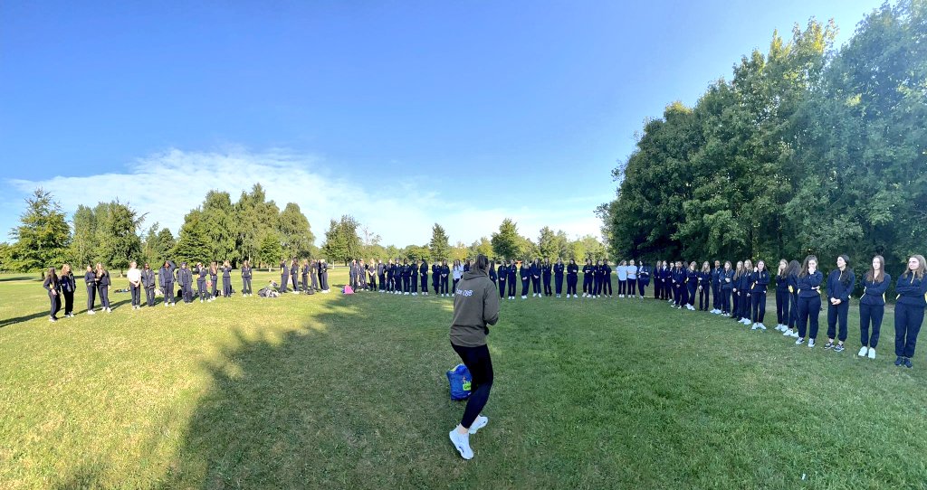 TYColaisteBride's tweet photo. More fun in the sun for our TY students....and tutors! #tybonding #tydreamteam #funinthesun 🌞😀🧗♀️🏅⚽️👭 https://t.co/dRiP8LEl8w
