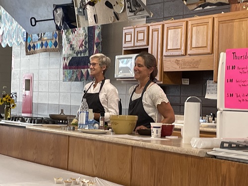 sdvalueadded's tweet photo. Look at this savory crepe and fresh herbs from Prairie Moon Herbs demo this afternoon. They smell and look amazing! #sdvalueadded https://t.co/U7PZYzlkRK