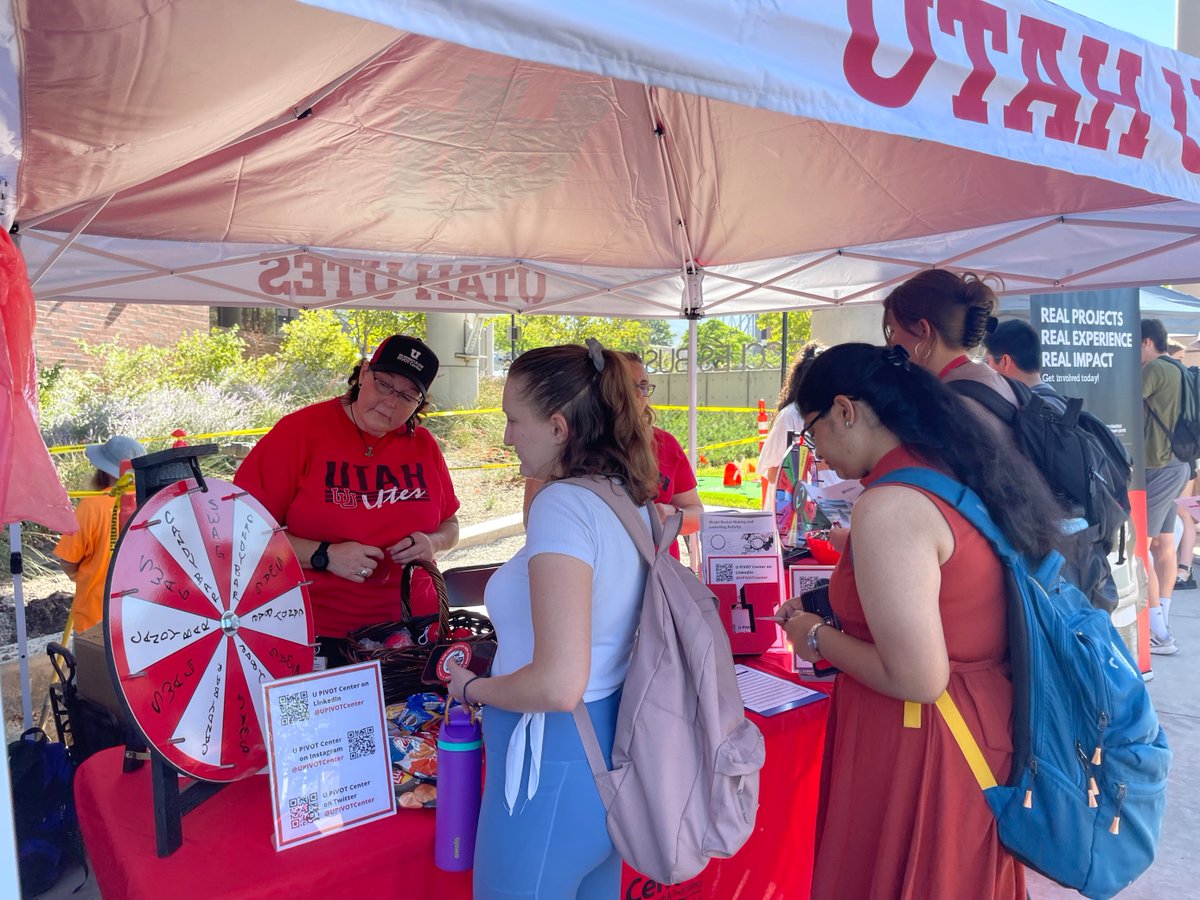 UTechLicensing's tweet photo. Party on the Plaza was a party indeed! We hope to see everyone back on campus very soon, thank you to all who dropped by to say hello
#UPIVOT #pivottowardinnovation #uofubusiness #uofu https://t.co/IMFz4OoL0p