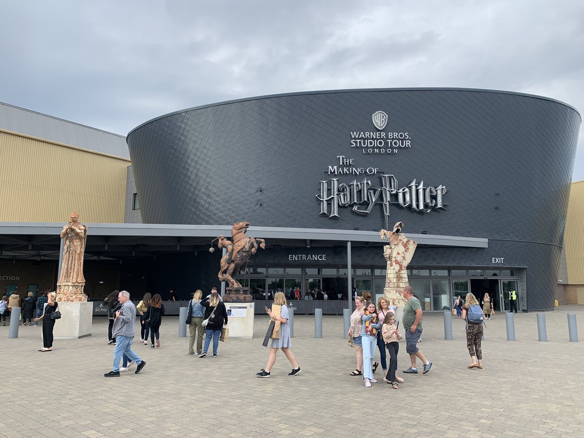 cookthorne's tweet photo. Early birthday Treat to Harry Potter Studios @WBStudioTour https://t.co/VLSICJvHmO