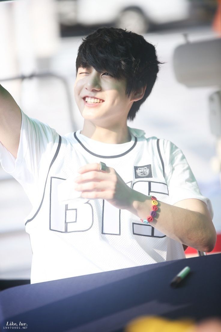 TuAnh_05's tweet photo. #HAPPYJKDAY #HappyJungkookDay
@BTS_twt
Hôm nay là sinh nhật lần thứ 4 e đón cùng a!
Mong a sẽ luôn hạnh phúc, khỏe mạnh.
Hãy luôn trải nghiệm những thứ bản thân muốn a nhé... Em sẽ mãi dõi theo vào ủng hộ anh...!
전정국 사랑해오💜💜💜💜💜 https://t.co/IWU3TKHS79