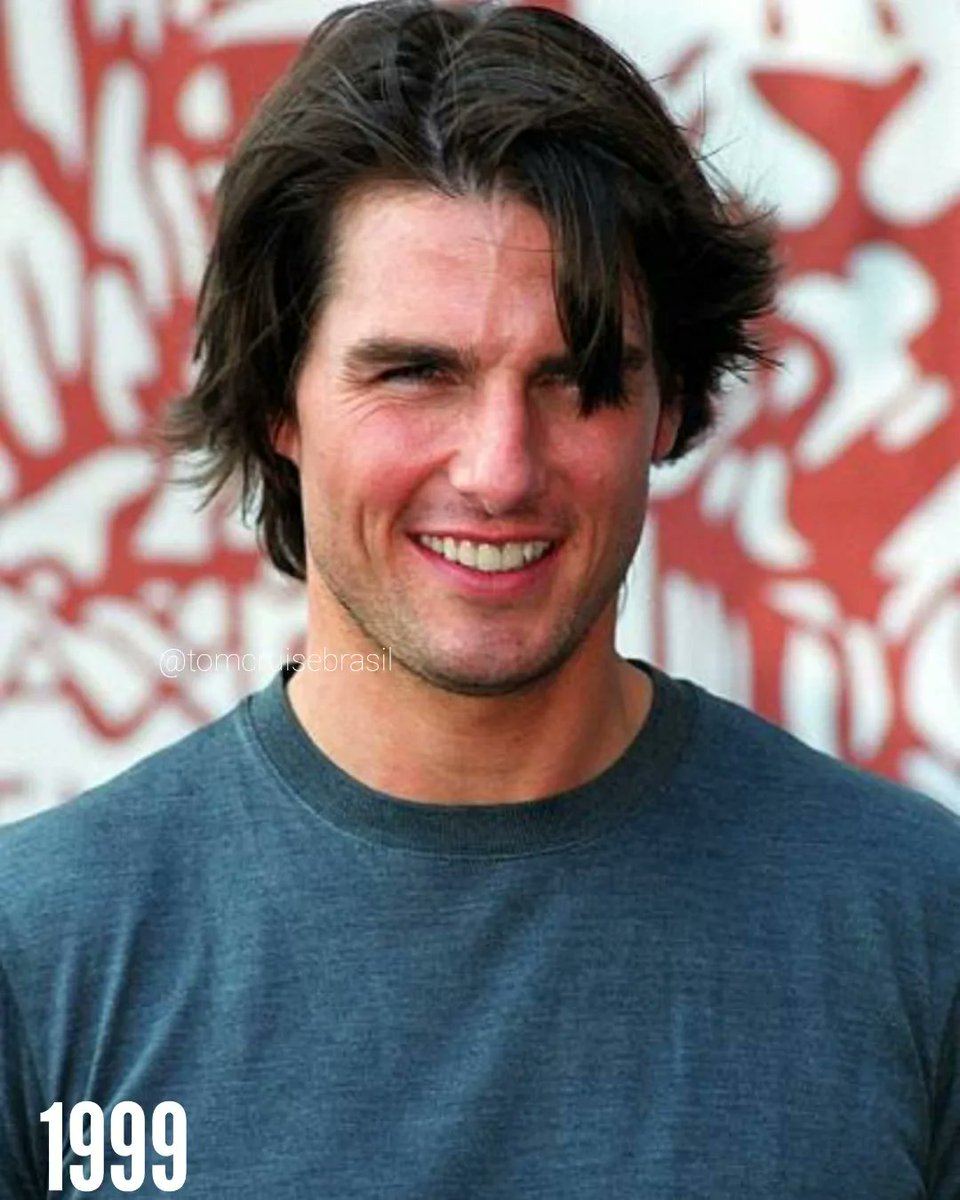 tcruisebrasil's tweet photo. O Festival de Veneza começou. Aproveite este #tbt pra relembrar as passagens do Tom Cruise pelo evento! #tomcruise
#festivaldeveneza #labiennaledivenezia #venicefilmfestival #redcarpet #cinema #cine #filmes #instafilmes
#tomcruisebrasil
#トムクルーズ #톰크루즈 https://t.co/WLWvRJA8uS