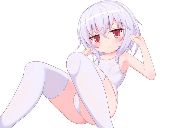 絵557号「ノエさん」
絵柄改造キャンペーンの絵試作1号です。

他の方が描いた絵とにらめっこしながら特徴を取り入れてみました。...あまり自分が描いたという実感は湧かないですね! 