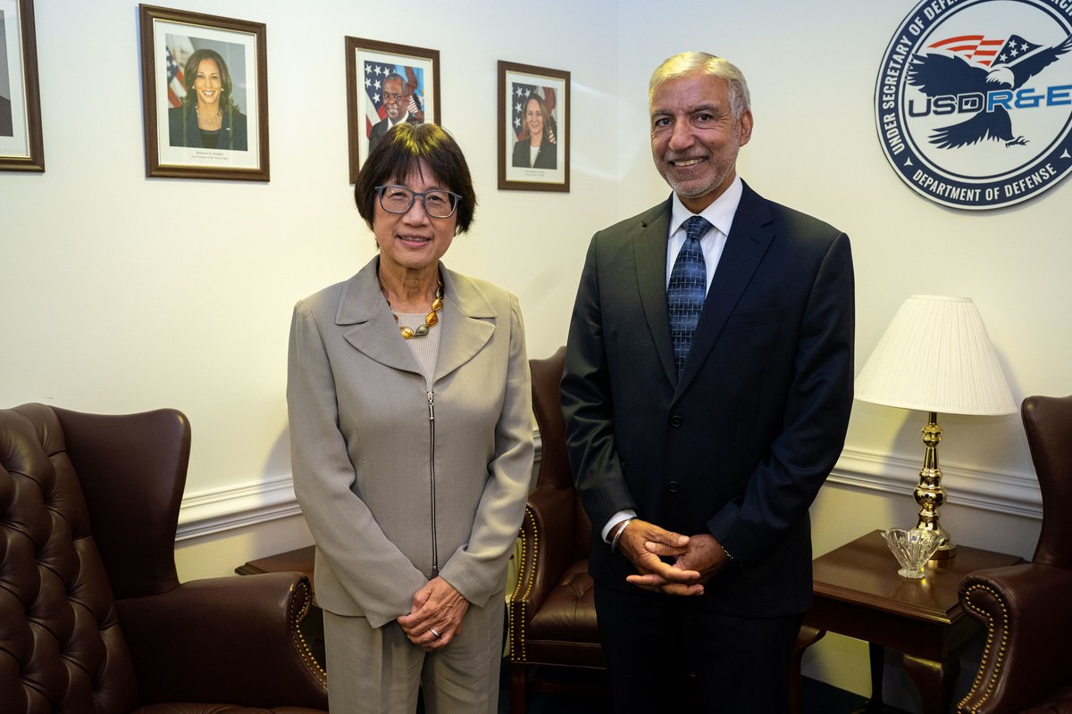 DoWCTO's tweet photo. Under Secretary Heidi Shyu met with Canadian Assistant Deputy Minister for Defense R&amp;D, Dr. Jaspinder Komal, to discuss the kicking off of the Defense Science &amp; Technology Executive Working Group, which will strengthen cooperation between @DeptofDefense and @DRDC_RDDC 🇨🇦 https://t.co/CH4hC2BAuq