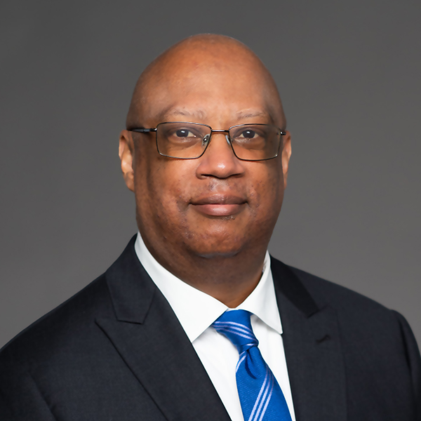 HarrisMurtha's tweet photo. An enthusiastic welcome today to our newest partner, Glenn M. Jones. Glenn is a litigator with extensive experience in regulatory proceedings and criminal and civil investigations in healthcare and other industries. https://t.co/hK05IemDgv https://t.co/2kepGzEuwR