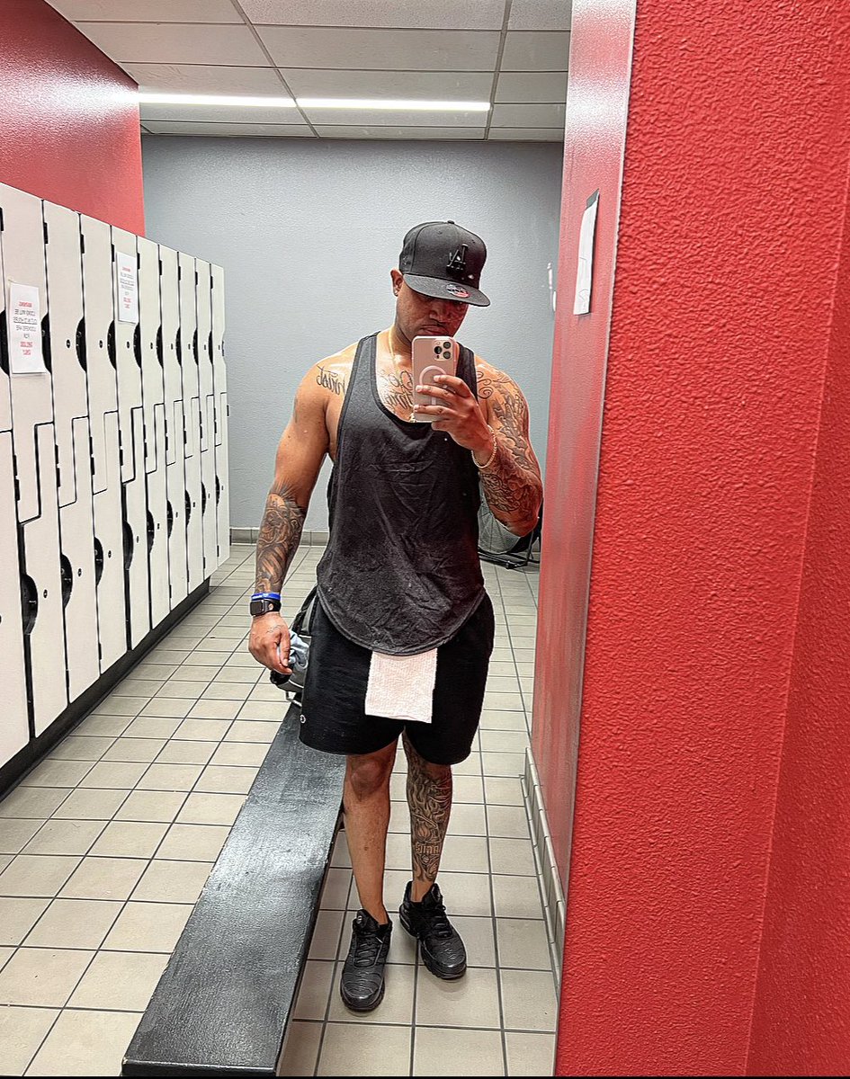 mhmg_kj's tweet photo. Trying to prove people wrong your whole life is exhausting! Focus on your goals, mental and physical health.. You’re depending on it 🫡 #OneStepataTime #nothinglefttoprove https://t.co/RWuB1IJUib