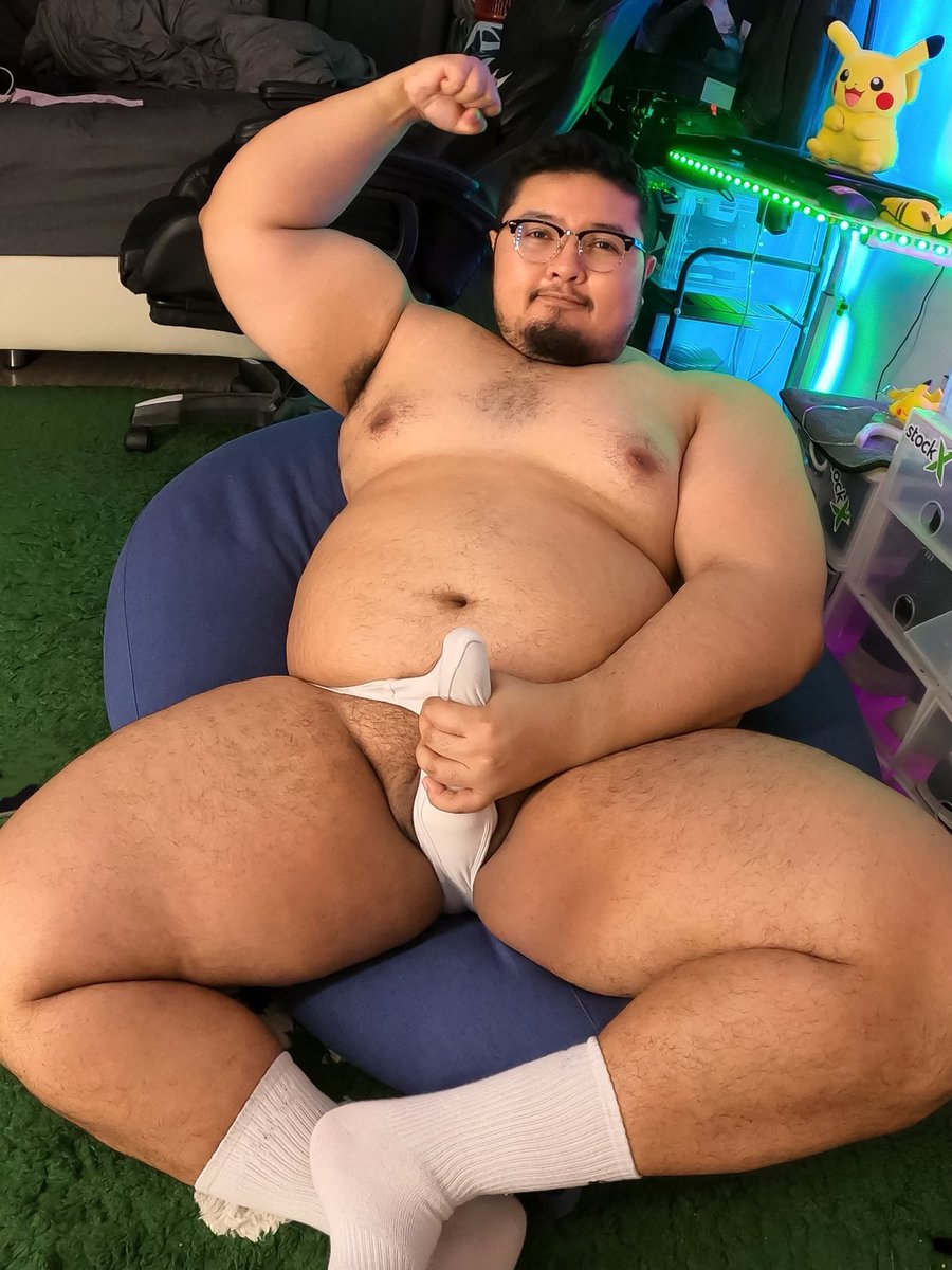 pondbear3's tweet photo. Sit on my dick until I cum pls | นั่งให้ผมหน่อยค้าบ ให้แตกเลย ☺️🐻🍆💦

Follow my IG : pond_thbear https://t.co/yTurV1qKOq