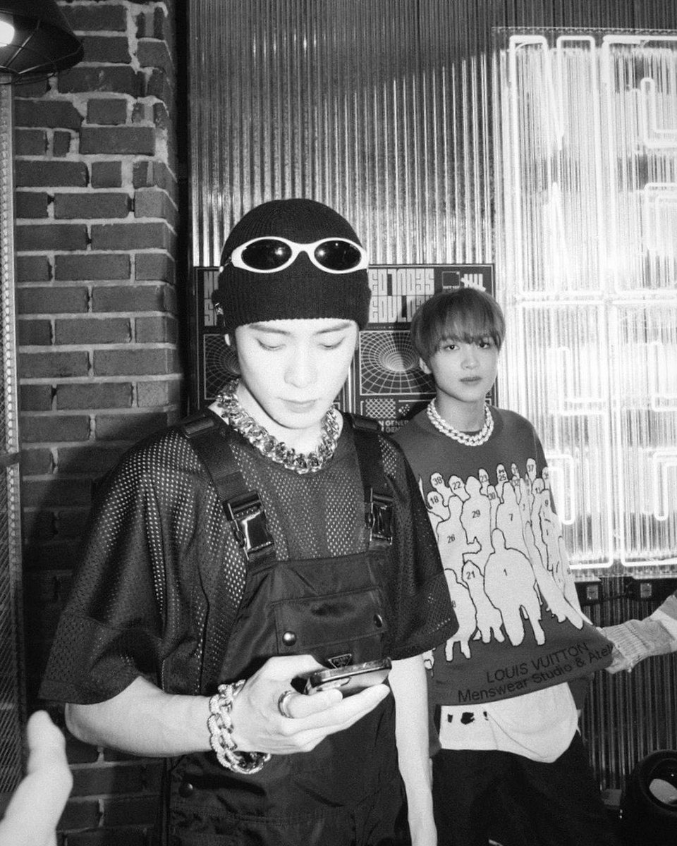 jeongyunonly's tweet photo. OH MY GOD https://t.co/bOOpCTVG6e