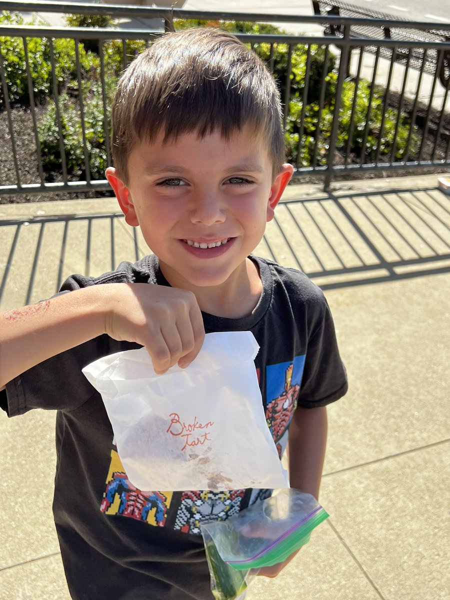 Opening day for Broken Tart - my friend is proud of his momma 🍪 #hatchtigers