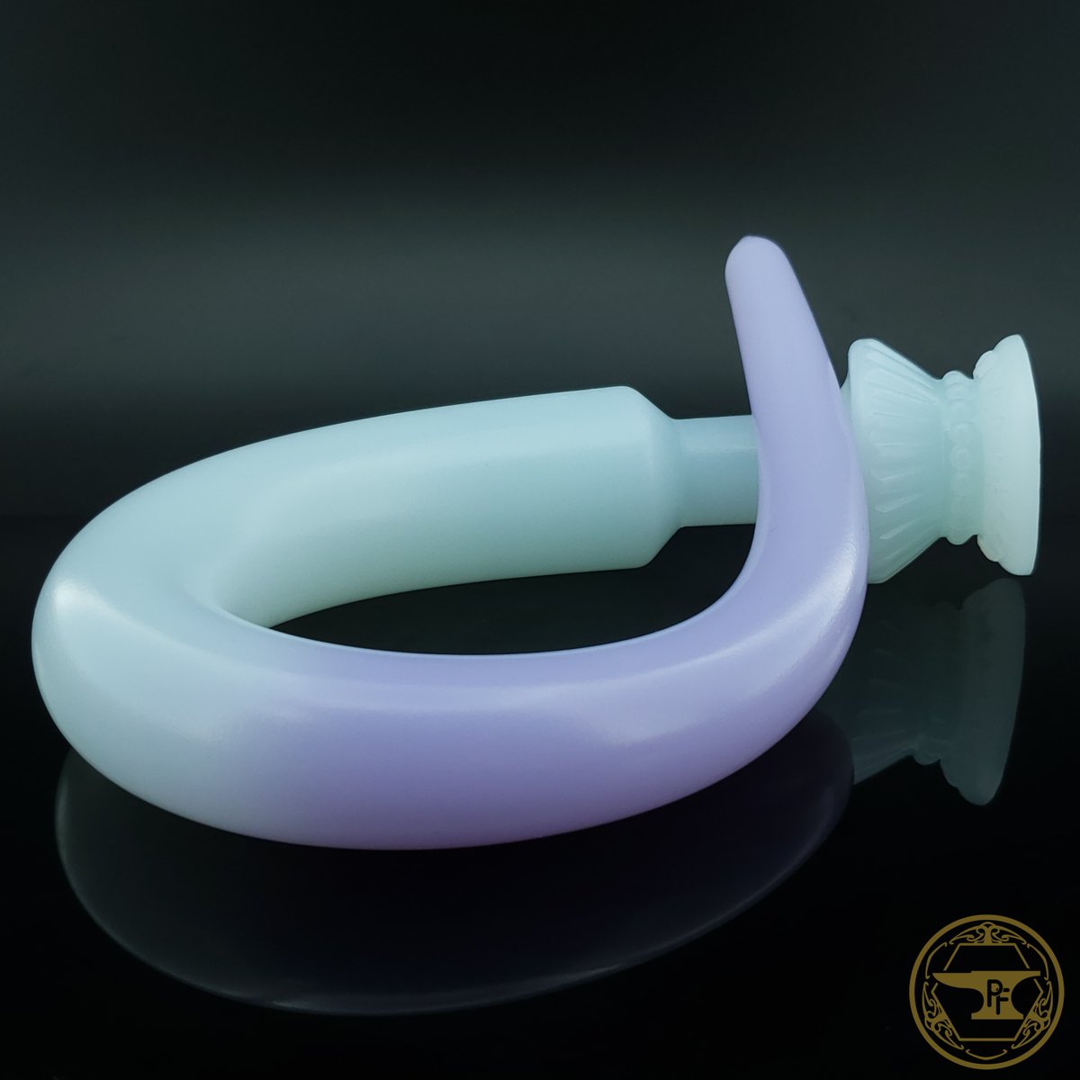 PleasureForge's tweet image. IT IS DROP DAY!!! We're excited for the soft release of the Chrysalid! And Wands! And More! 

Check it all our during our pre-shop at 6PM EST, but here's a couple wand previews to tide you over.

And check Chrysalid specs here: pleasureforge.com/pages/chrysalid